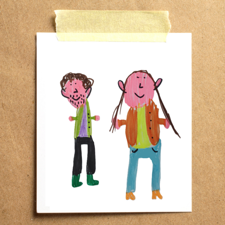 Tekening van ouders, hangend op een prikbord